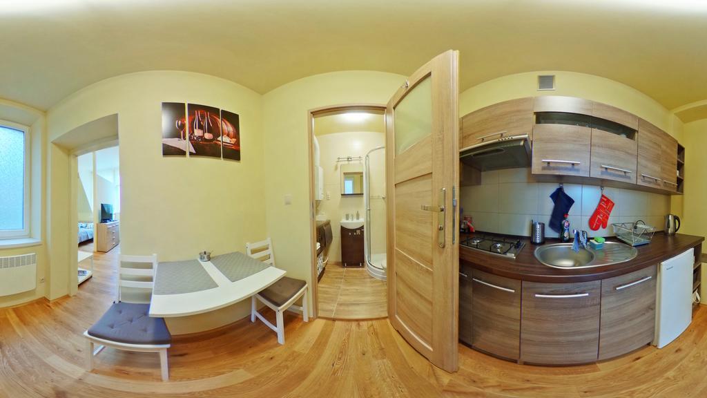 Apartamenty Marco - Stare Miasto - Super Wi Fi Krakow Ngoại thất bức ảnh